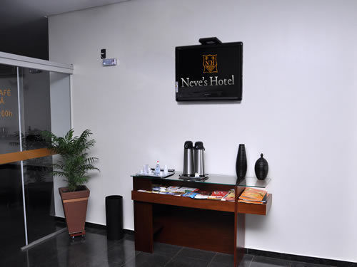 Oft Neve's Hotel